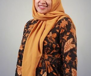 Dr. Muria Endah Sokowati, S.IP, M.Si